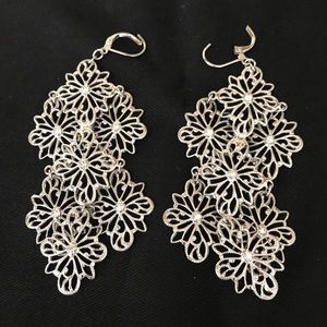 Chic summer flower dangle earrings